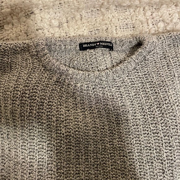 Brandy Melville Salt and Pepper Knit Sweater - Picture 2 of 4